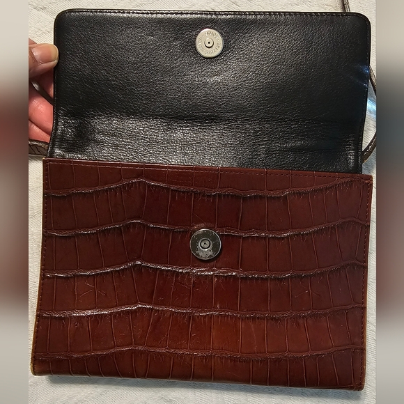 Brighton Pebbled black & Brown Croc Embossed Leather Travel Crossbody EUC - Picture 13 of 16